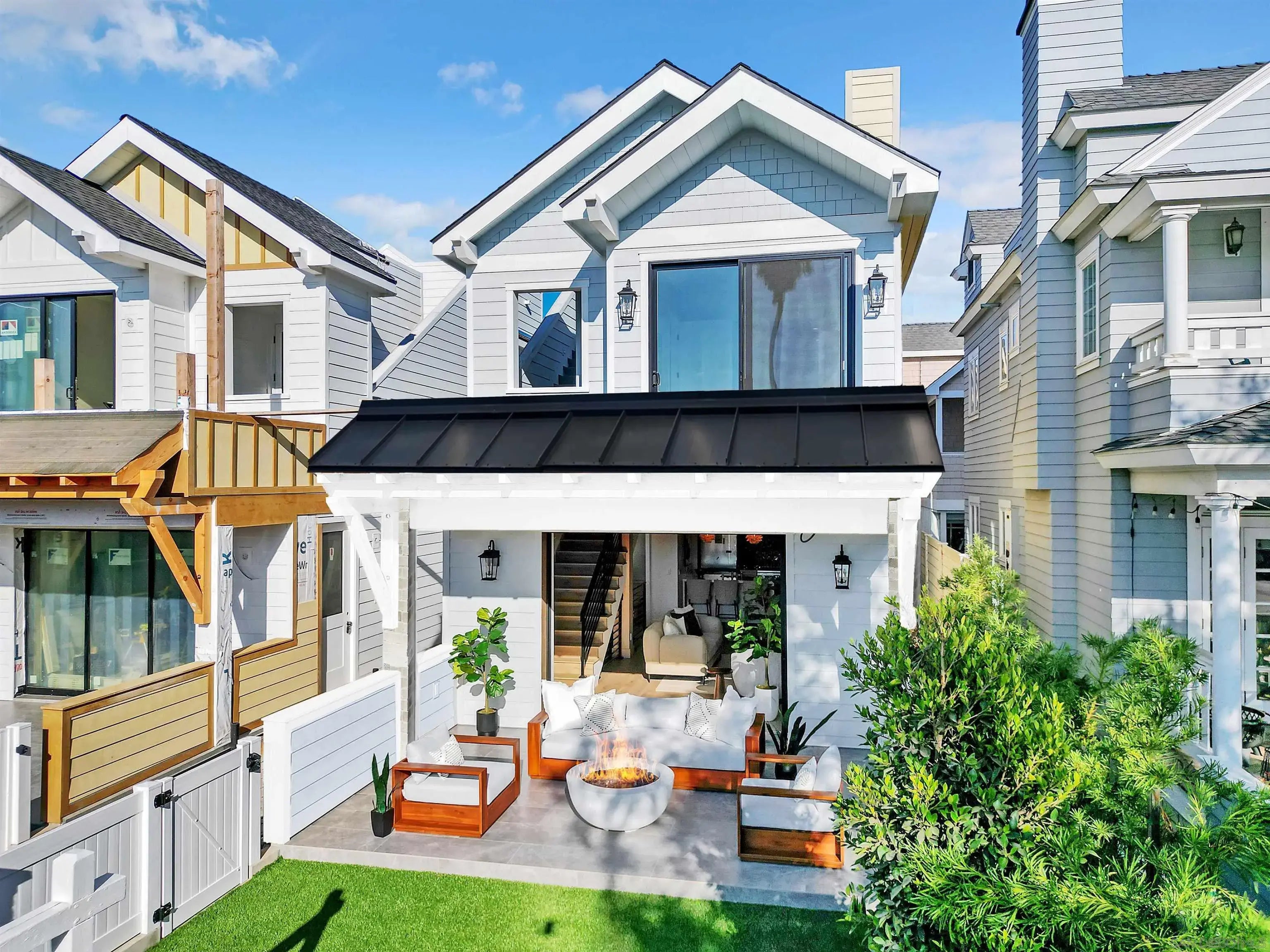 Photo of Listing #250036897