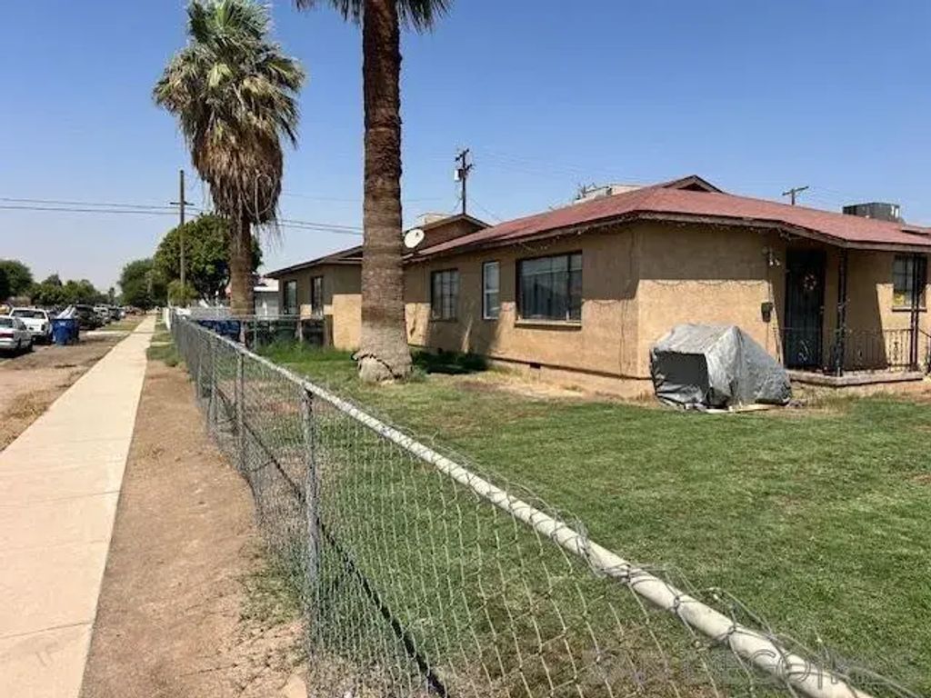511 N Imperial, Brawley