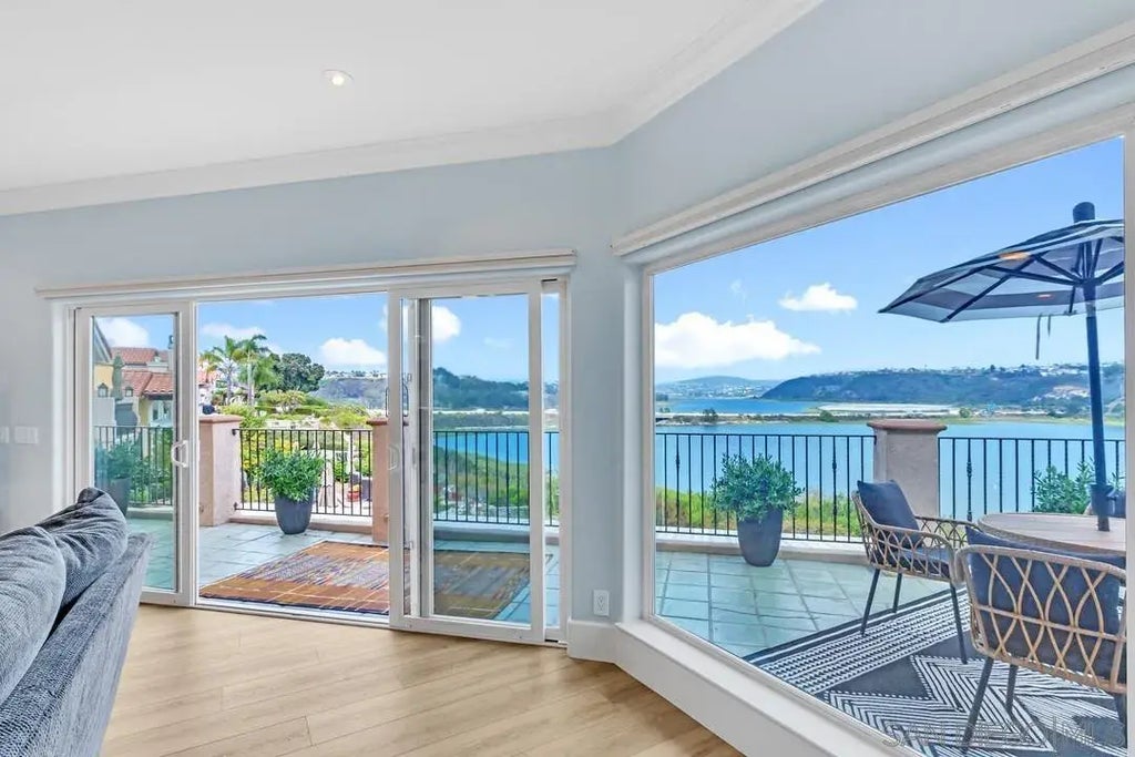 7564 Navigator Cir, Carlsbad