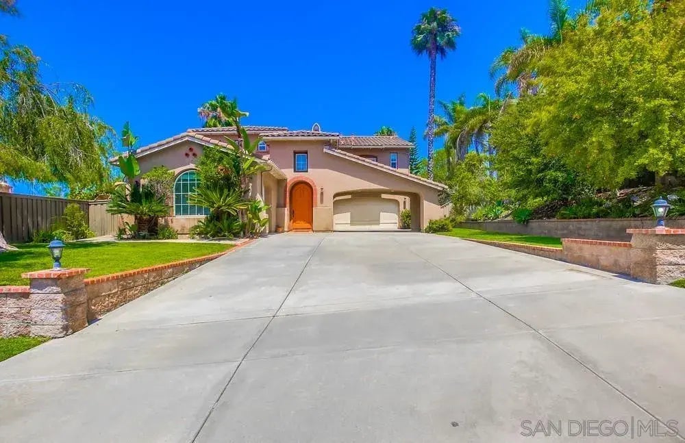6452 Paseo Cerro, Carlsbad