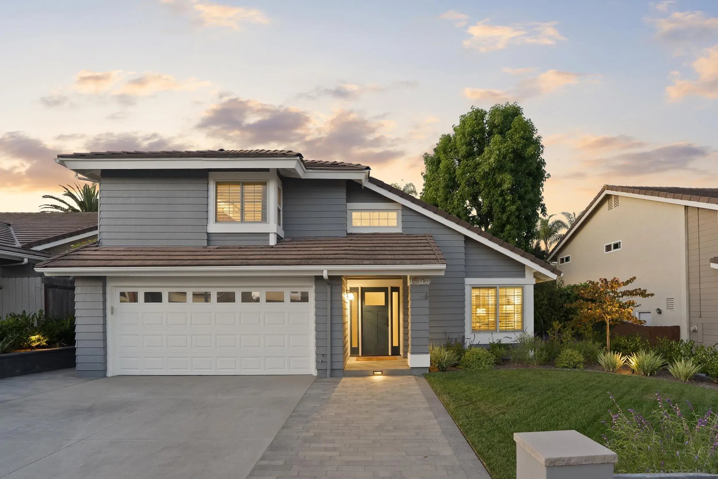 Photo of Listing #250037406