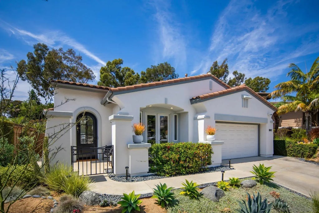1042 Alexandra Ln, Encinitas