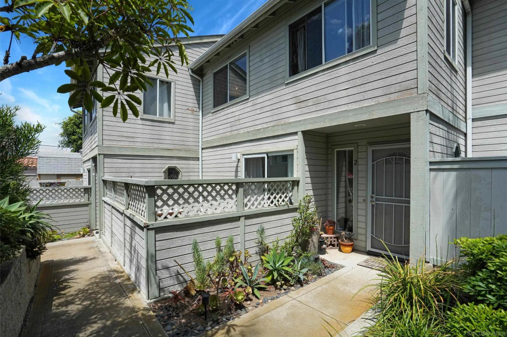 4674 Saratoga Ave 2, OCEAN BEACH