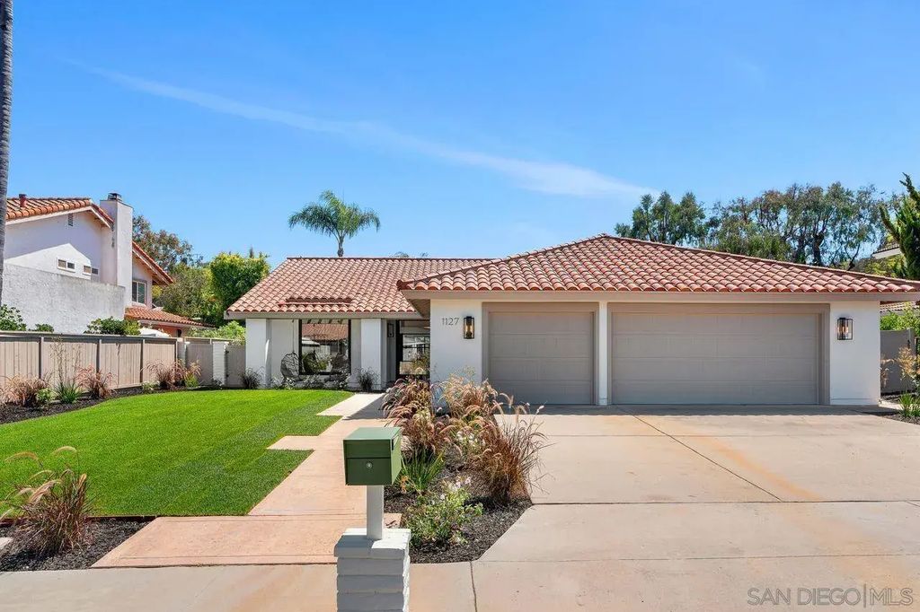 1127 Santa Rufina Ct, Solana Beach