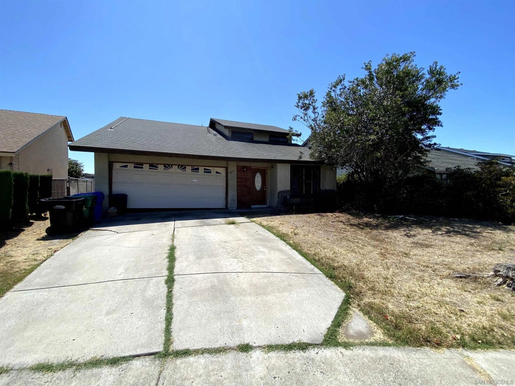 6035 Harps Ct, Skyline Villas (SKYV)