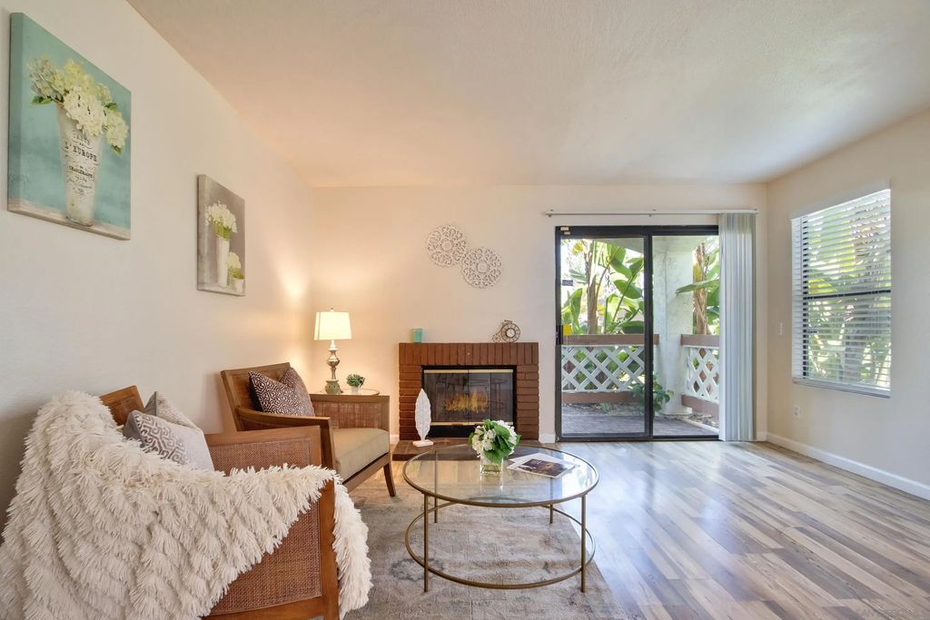 13202 Salmon River Rd 101, RANCHO PENASQUITOS