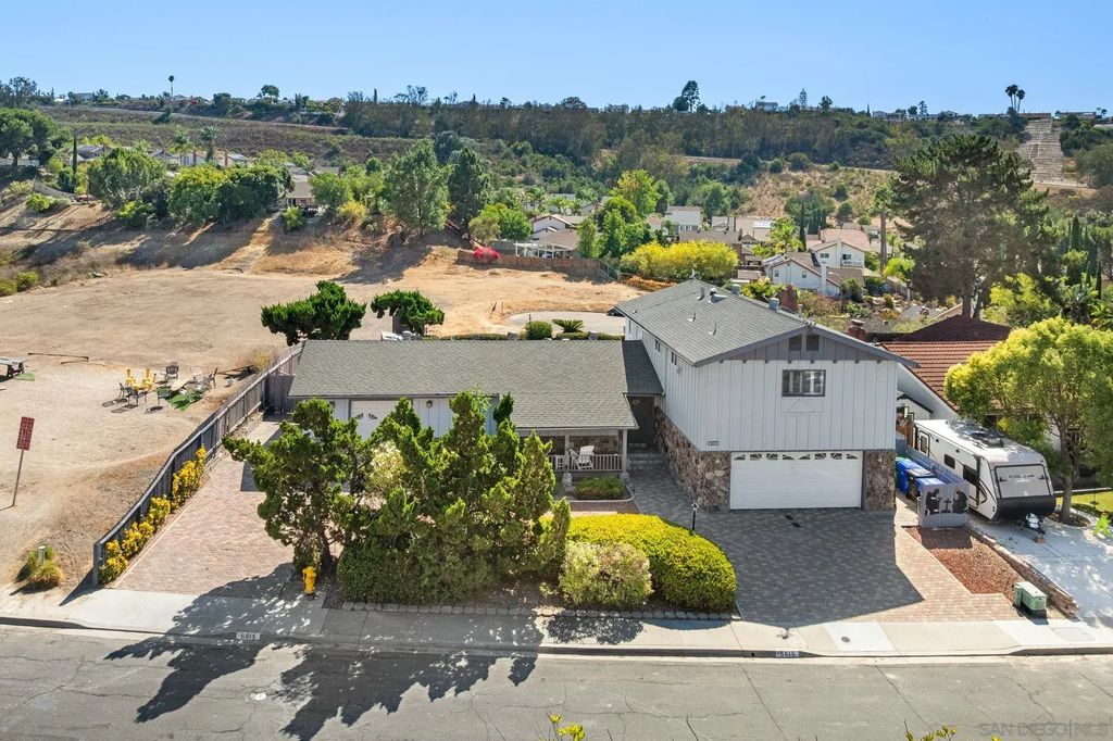 6815 Monte Verde, SAN CARLOS