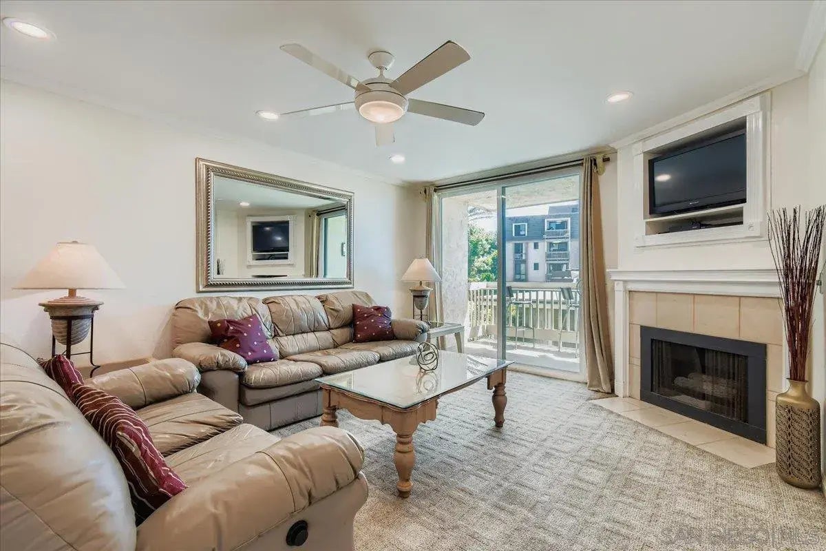 Photo of Listing #250038159