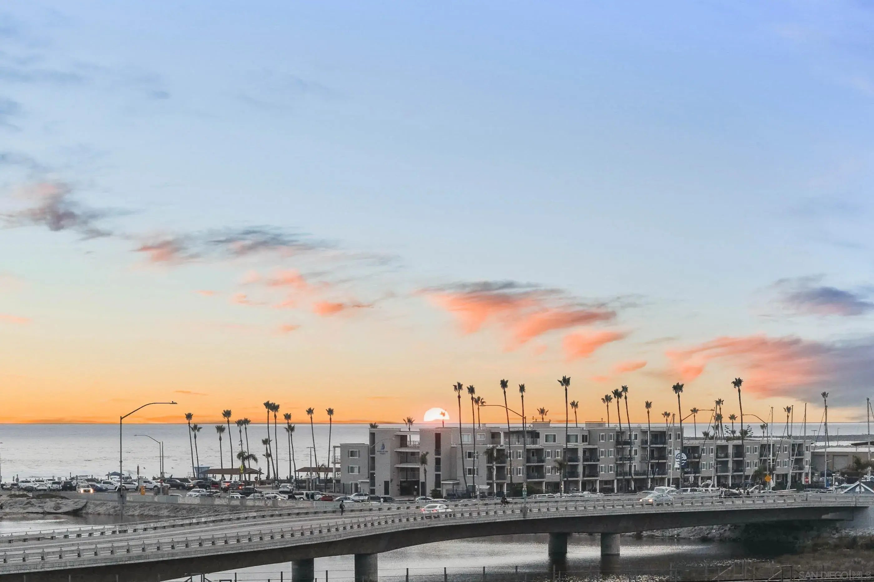 Photo of Listing #250038580