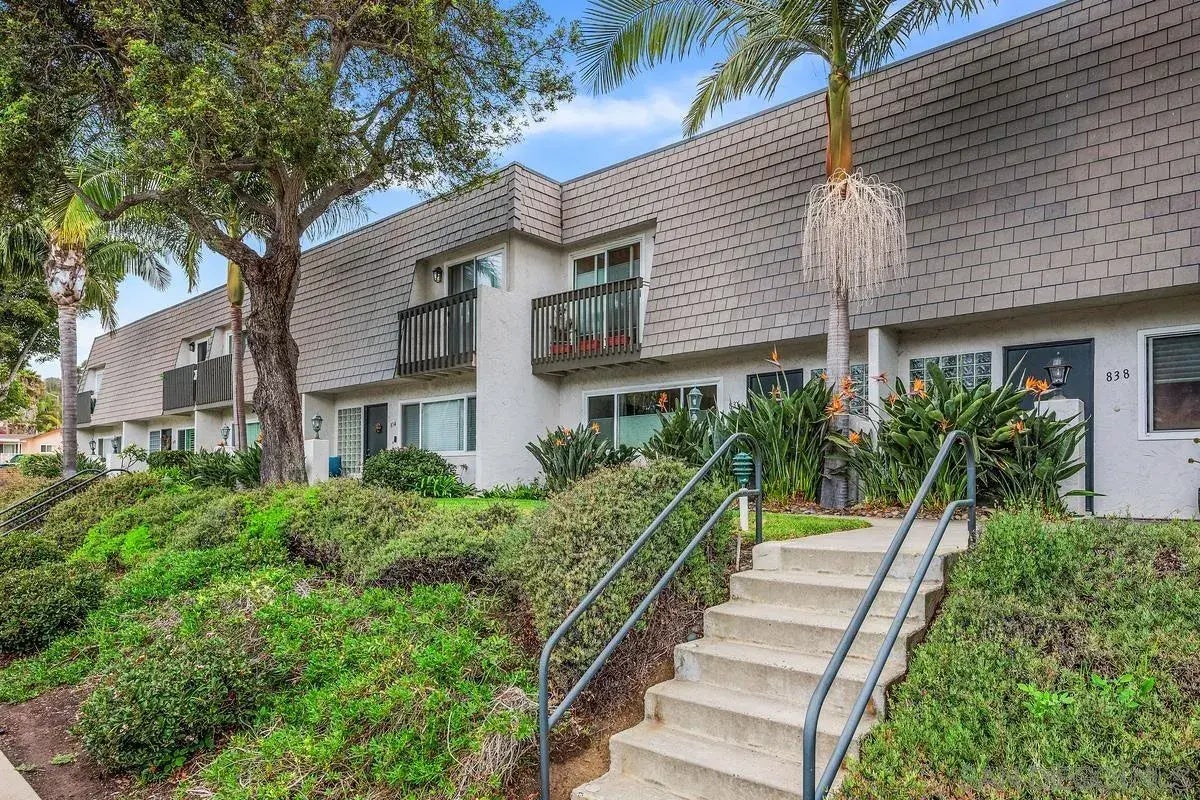 Photo of Listing #250038824