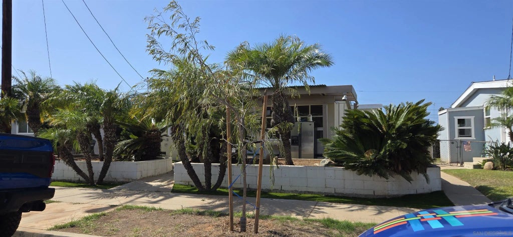 938 12th, Imperial Beach