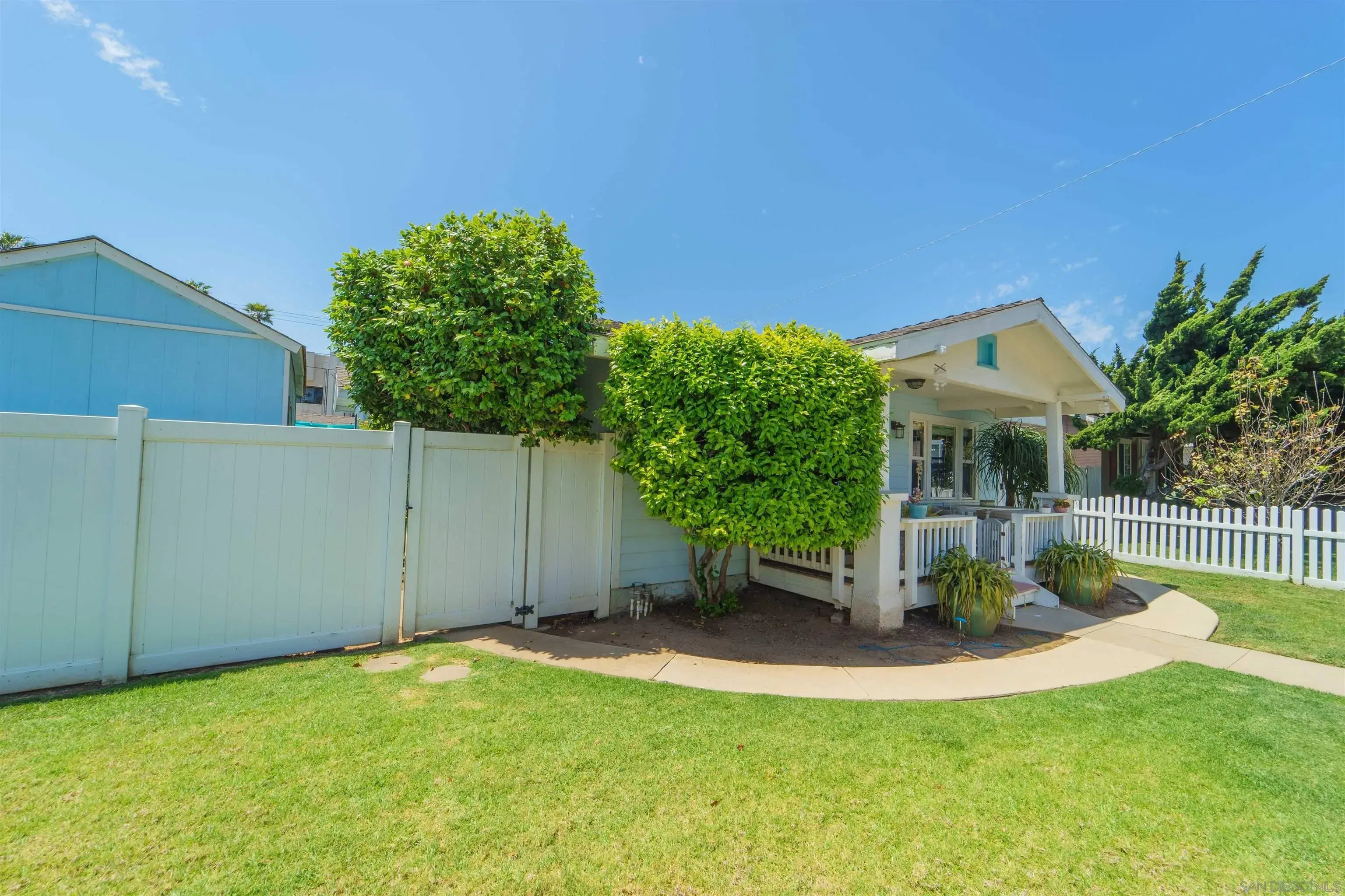 Photo of Listing #250038967