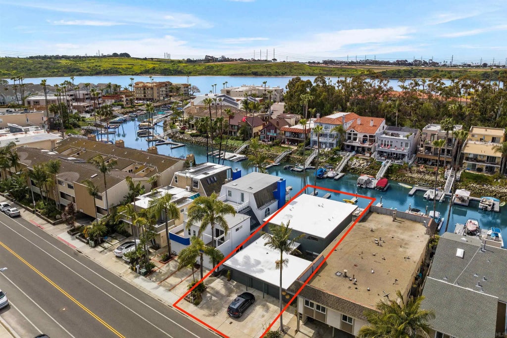 4627 Park Drive, Carlsbad