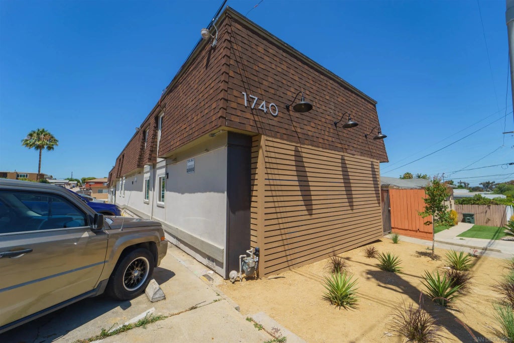 1740 N Ave, National City