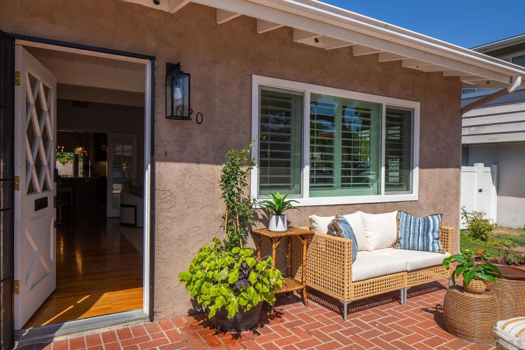 Photo of Listing #250039185