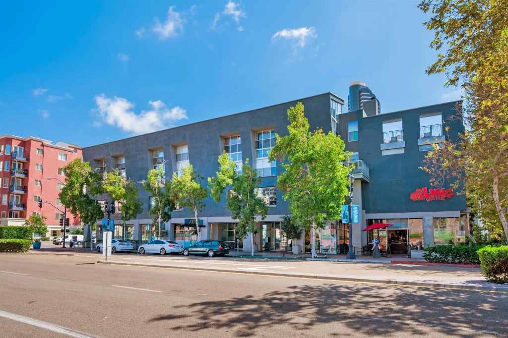 101 Market St 307, Downtown (DT)