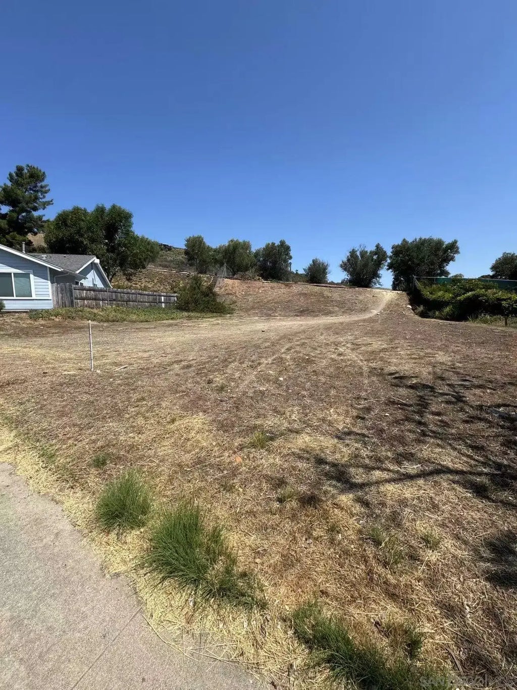 Coyotero Dr 16, Poway