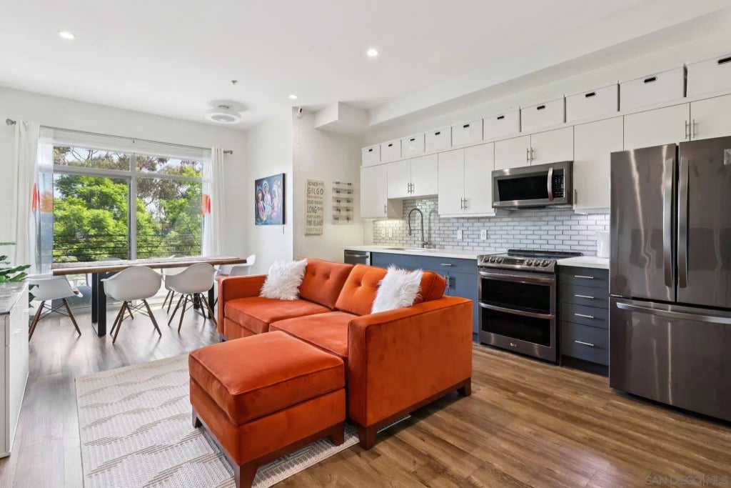 889 Date St 238, SAN DIEGO