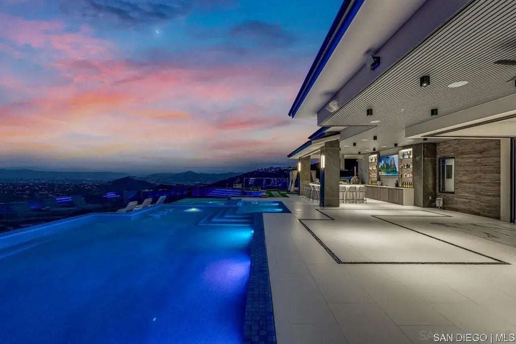 18386 Avenida Apice, Rancho Santa Fe