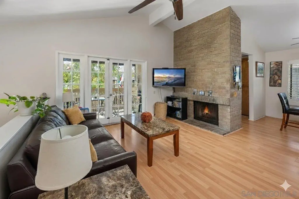 6028 Gaines St, MISSION VALLEY