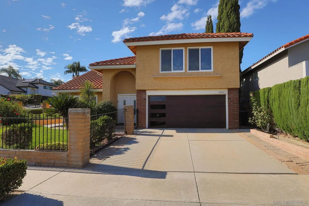 23661 Algiers St, Mission Viejo