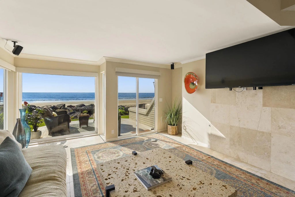 1288 Seacoast Dr., Imperial Beach