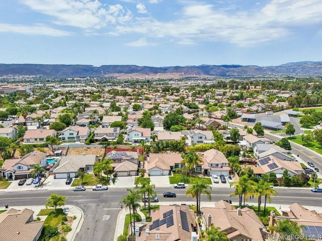 24641 Lincoln Ave, Murrieta