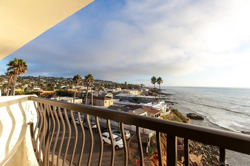 4878 Pescadero Ave 403, OCEAN BEACH