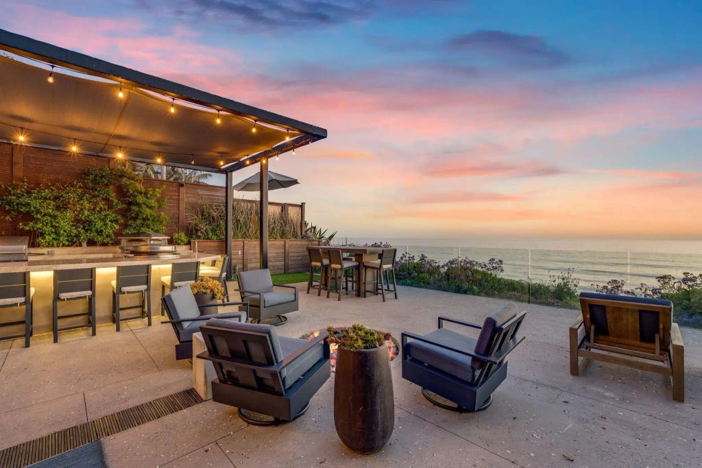 282 Neptune Avenue, Encinitas