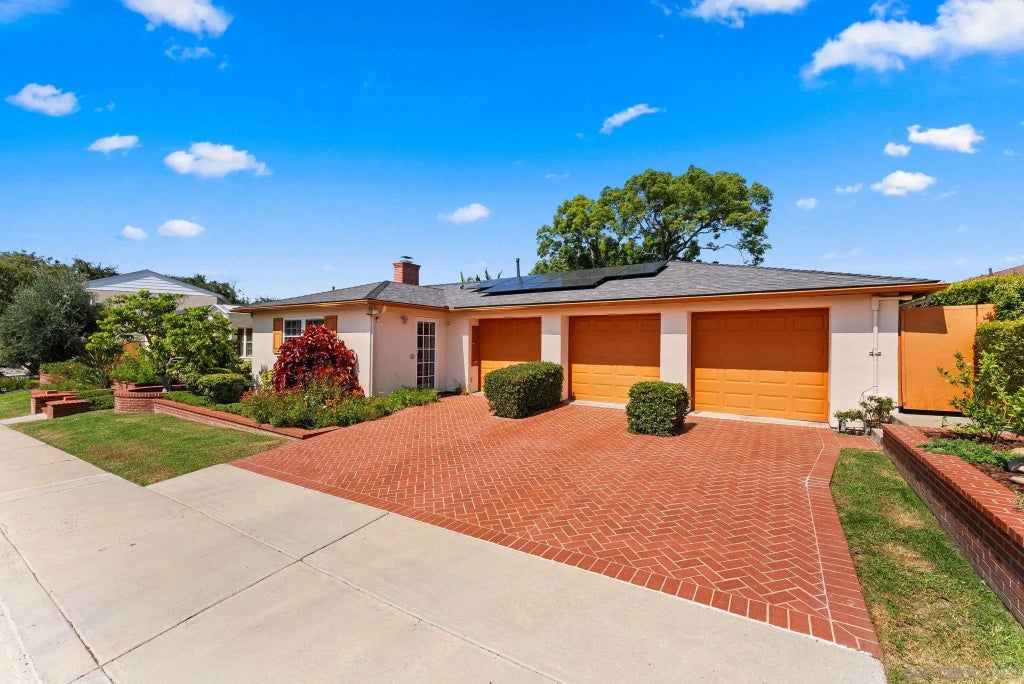 4768 Caroline Drive, Talmadge (TALM)