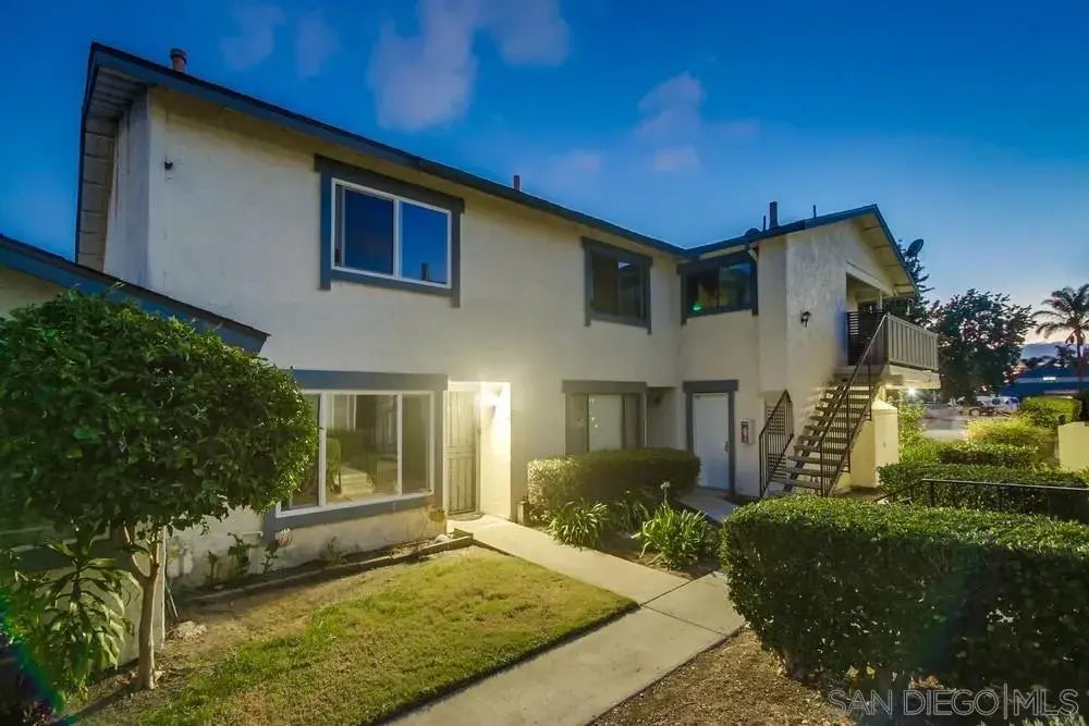 Photo of Listing #250040561