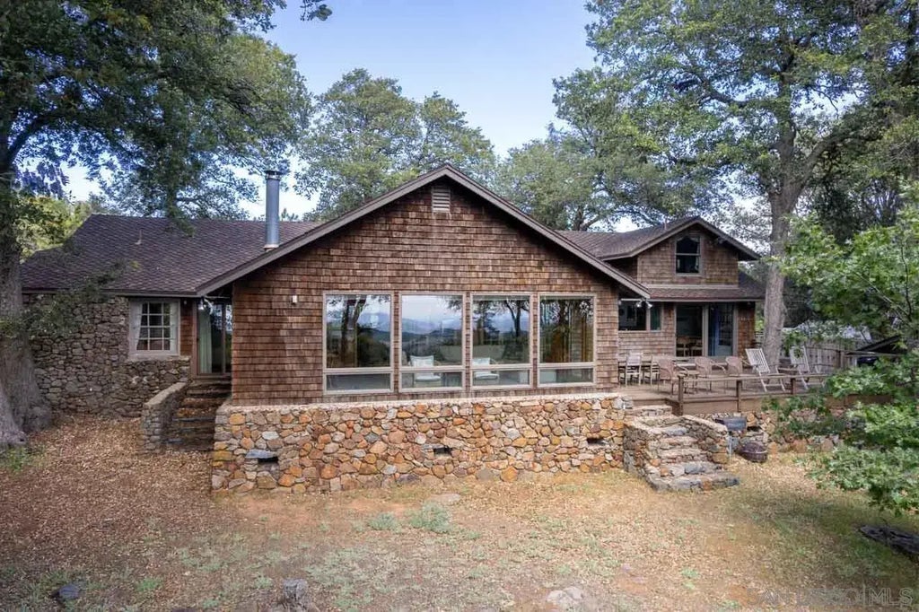 4597 Luneta Drive, Julian