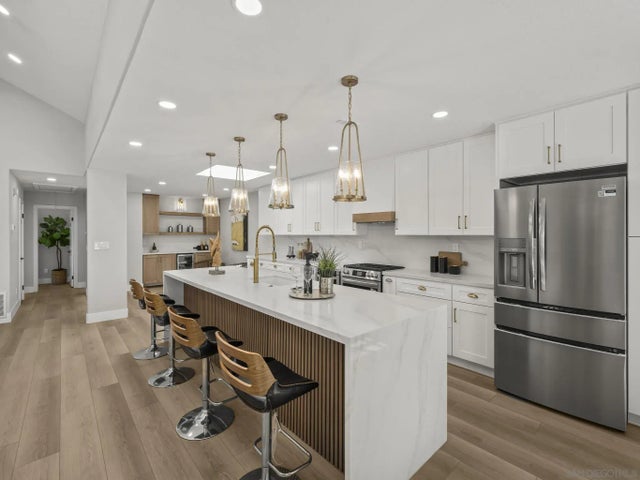 4767 Miletus Way, Oceanside