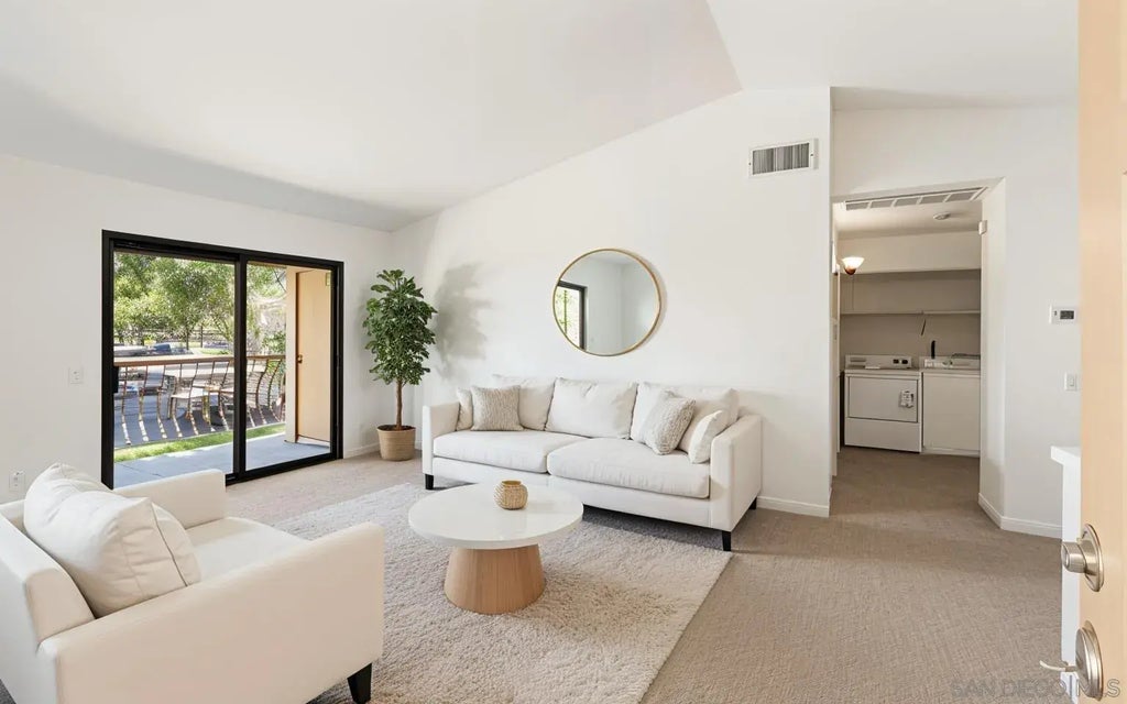 12191 Cuyamaca College Dr E 712, El Cajon