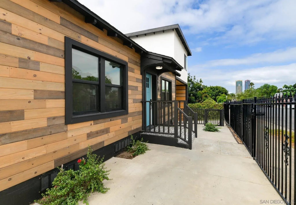 244 26th St, SAN DIEGO