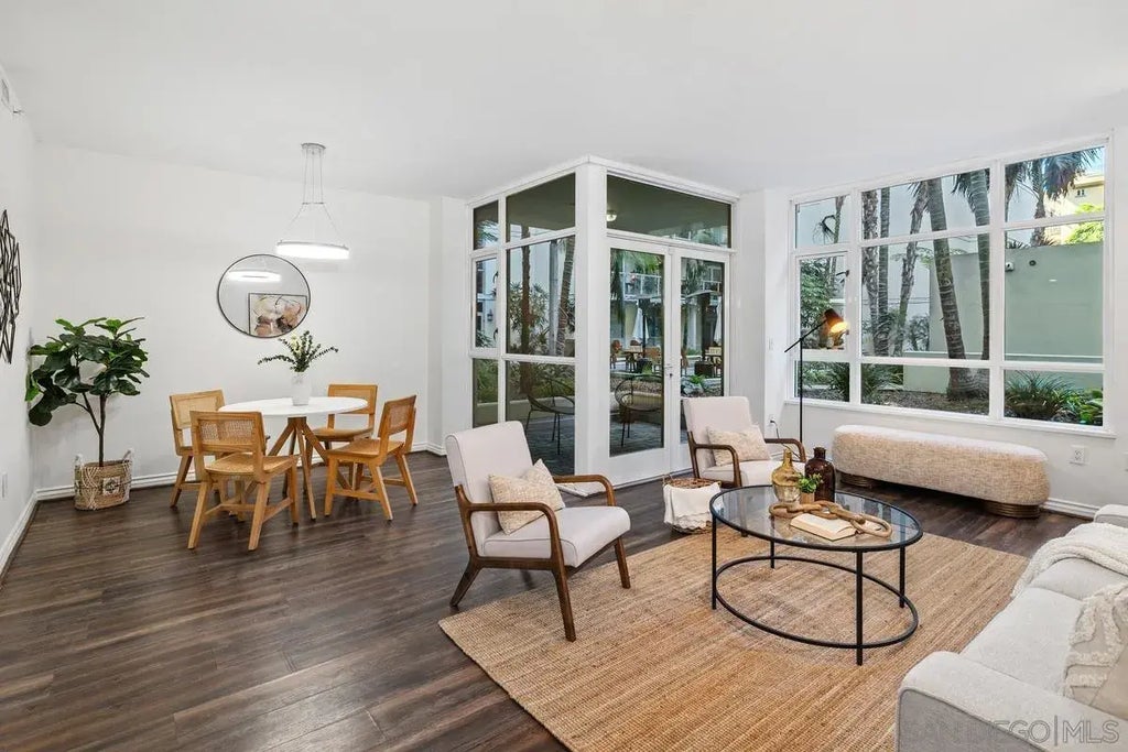 850 Beech St 203, DOWNTOWN