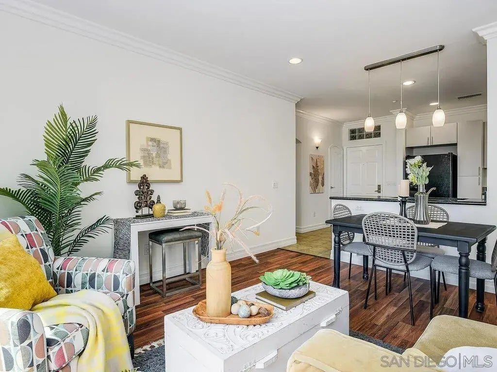 Photo of Listing #250041614