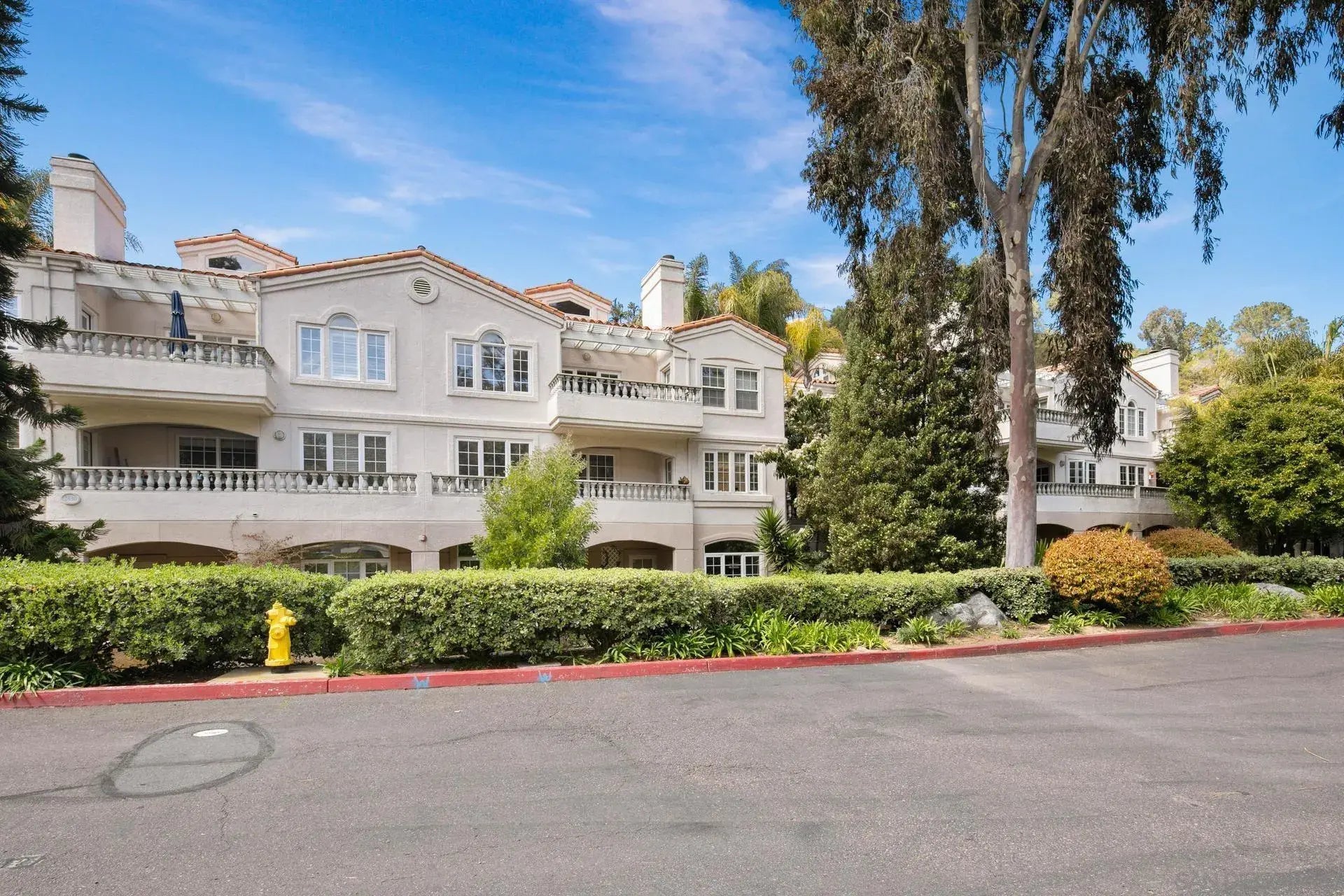 Photo of Listing #250041988