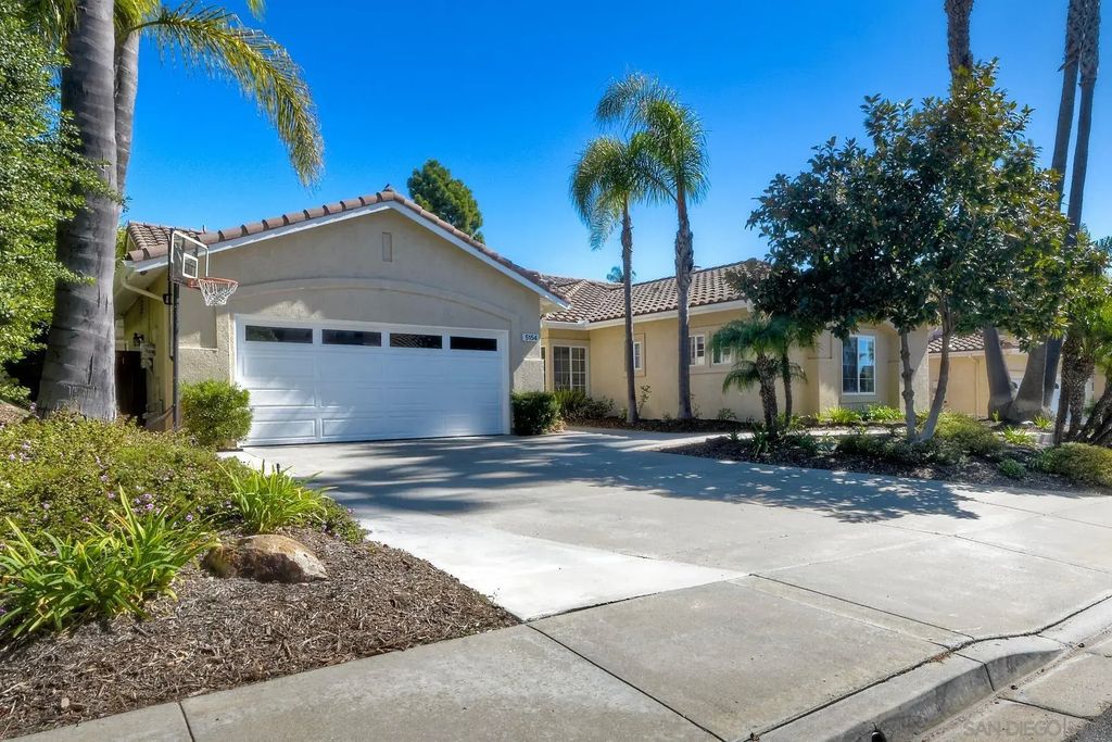 5154 Berryessa St., Oceanside