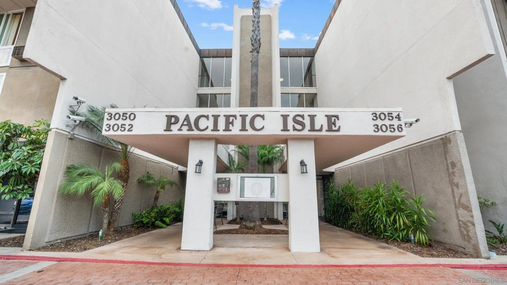 3050 Rue D' Orleans 308, POINT LOMA