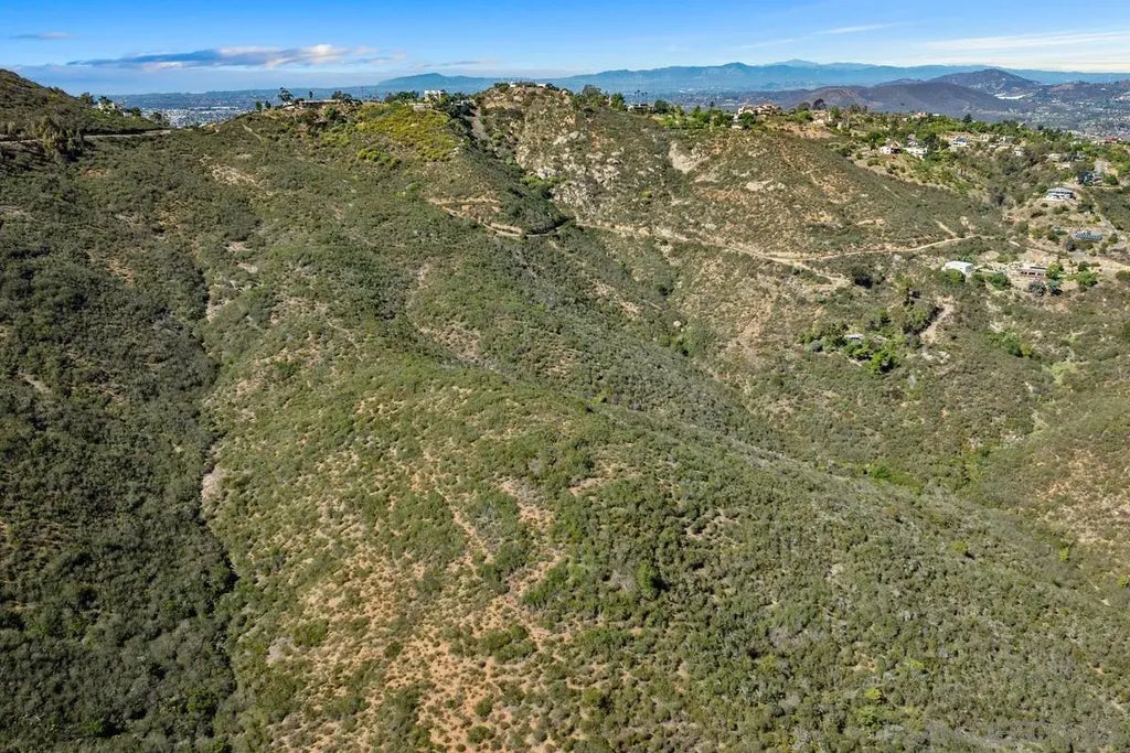 Coronado Hills Dr 37, San Marcos