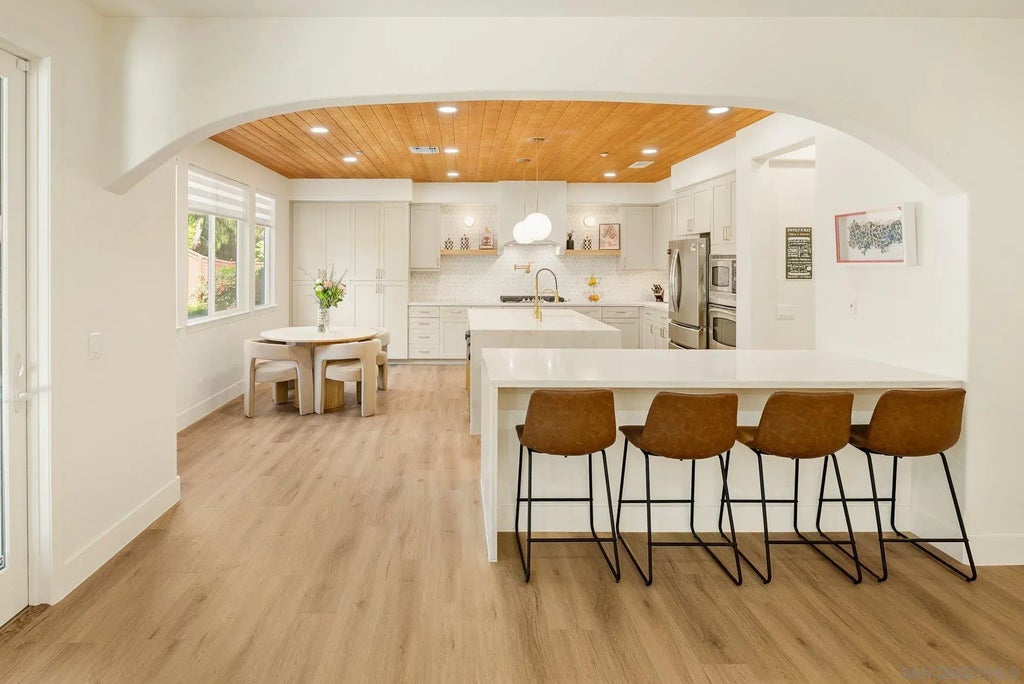 10528 Pinion Trl, Escondido