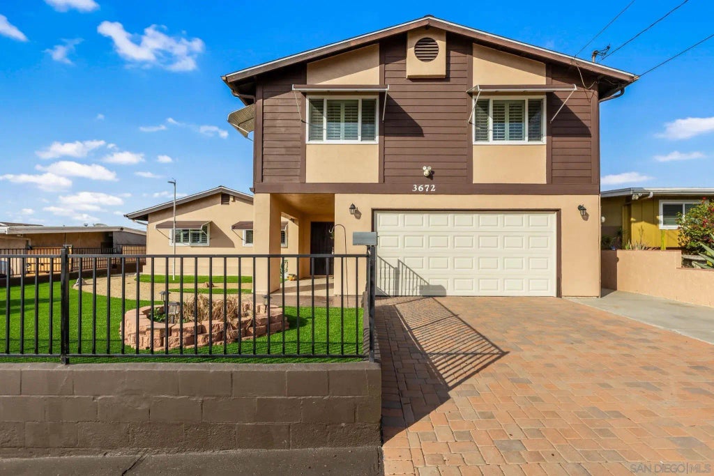 3672 Byrd St, SAN DIEGO