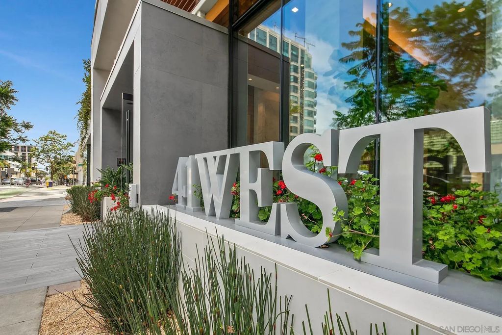 2604 5th Avenue 206, MISSION HILLS