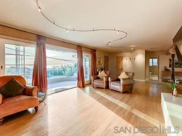1114 Skylark, La Jolla