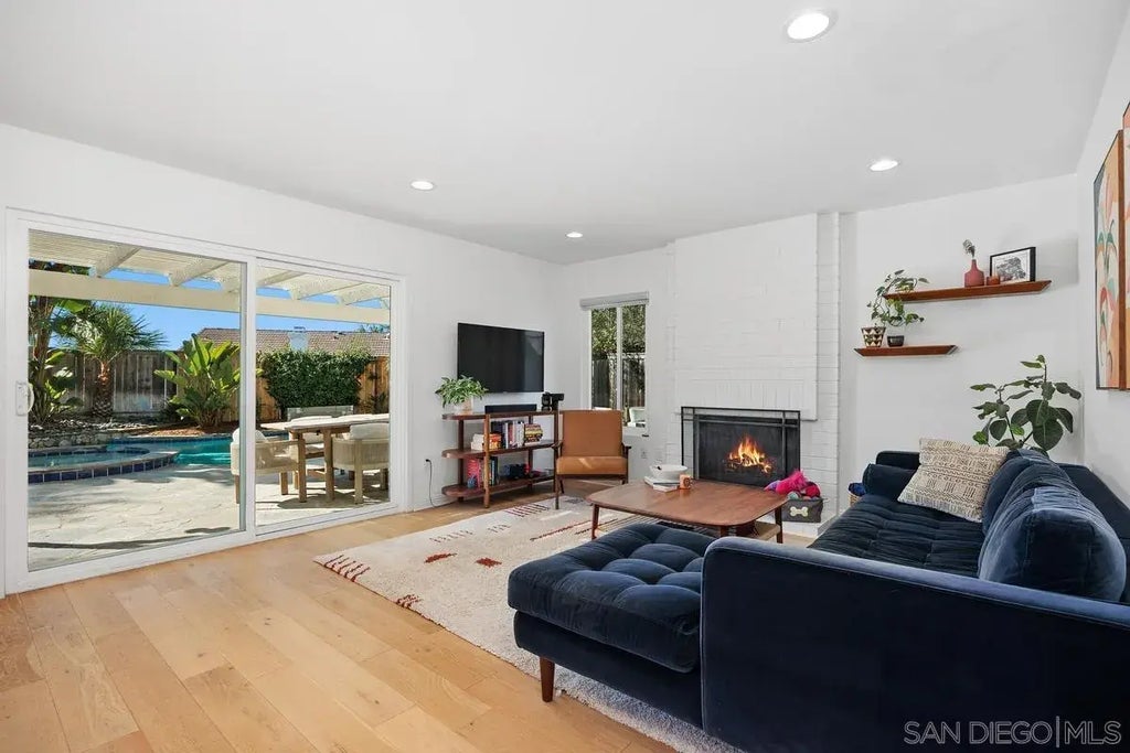 6429 La Vanco Ct, Carlsbad