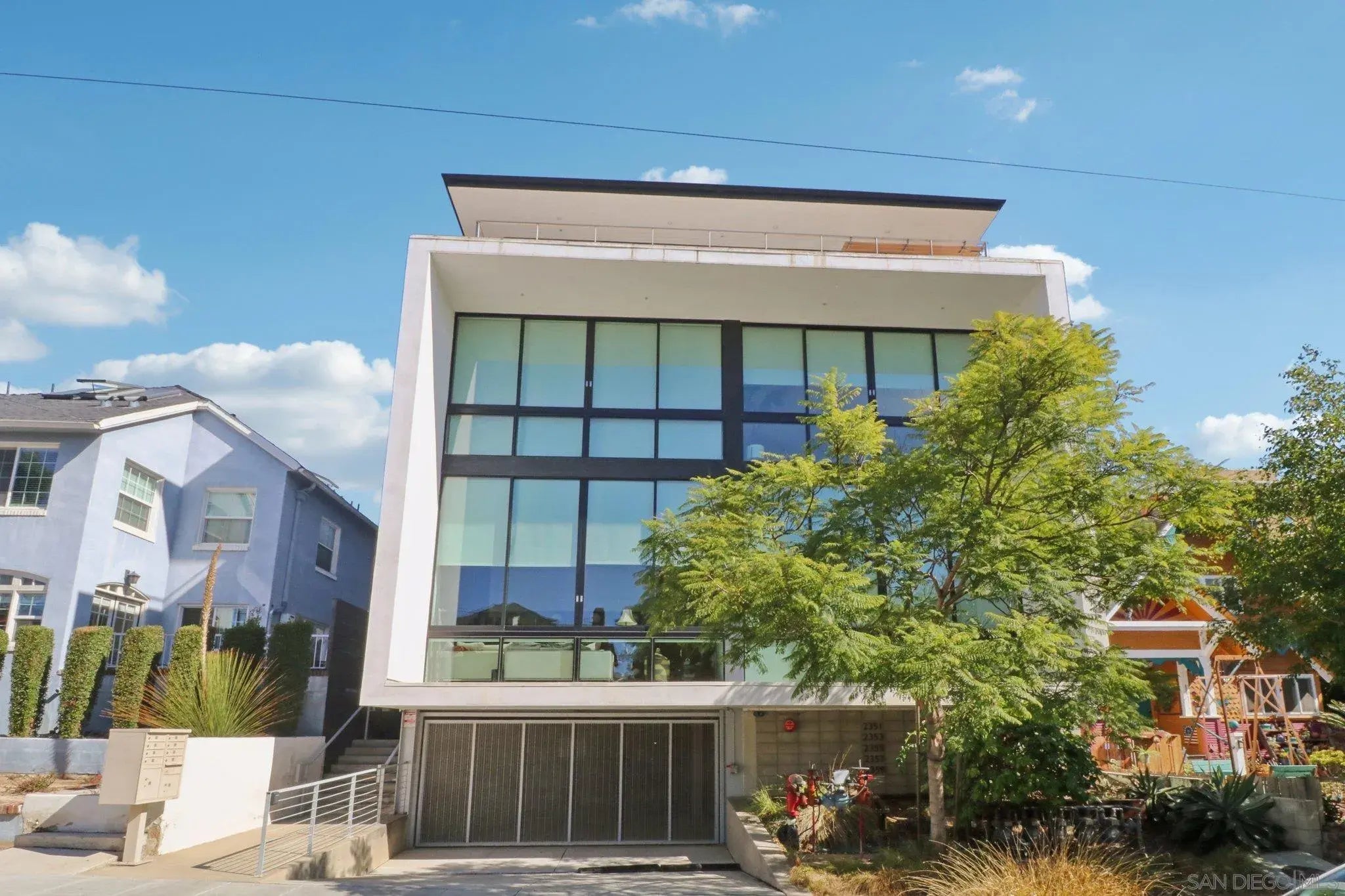 Photo of Listing #250042949