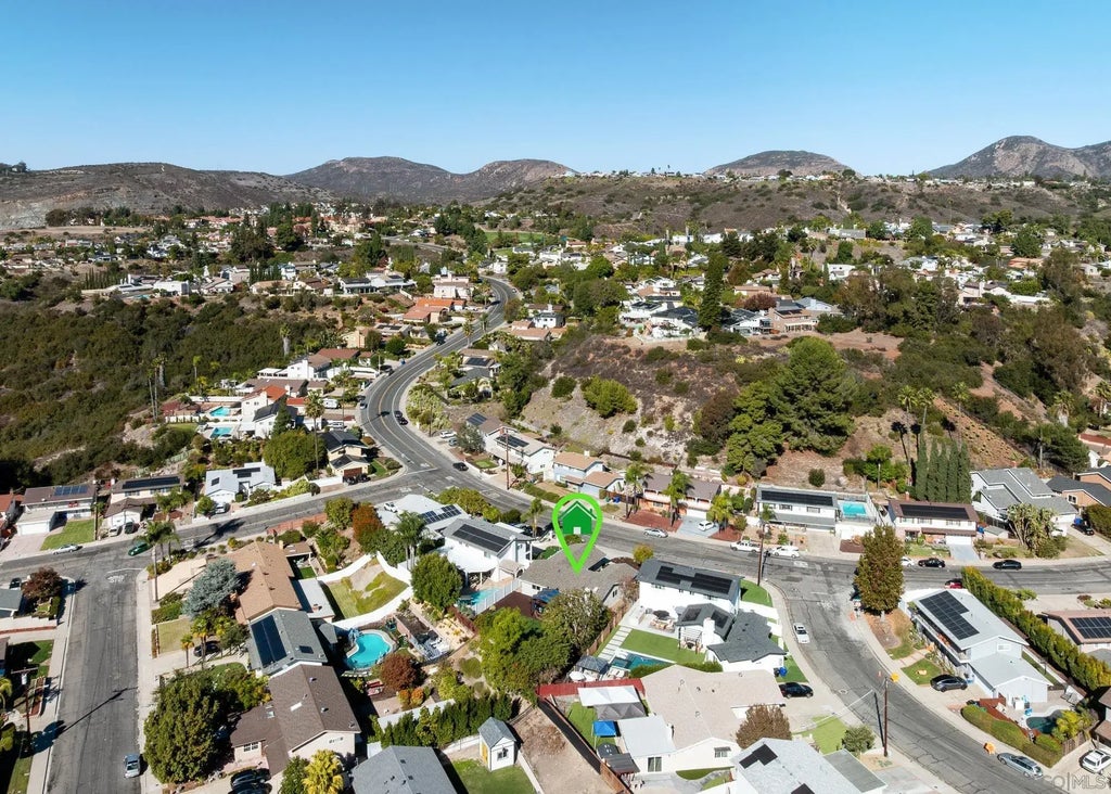 7414 Margerum, SAN DIEGO