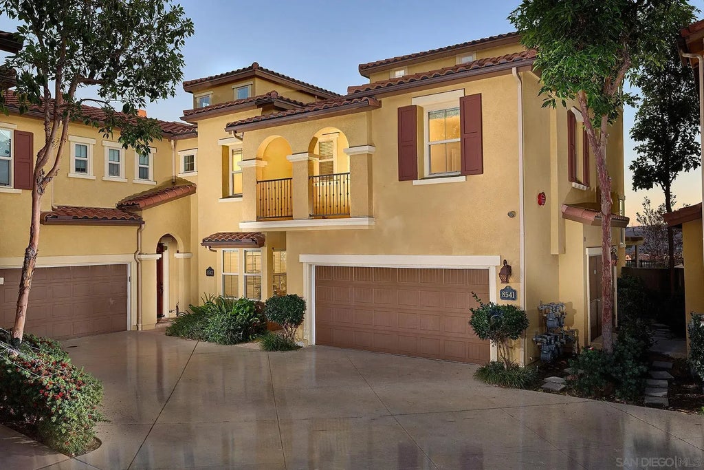 8541 Old Stonefield Chase, RANCHO BERNARDO