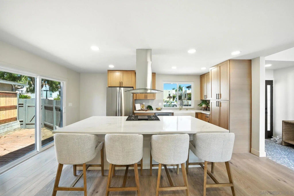 4551 Highland Ave, TALMADGE